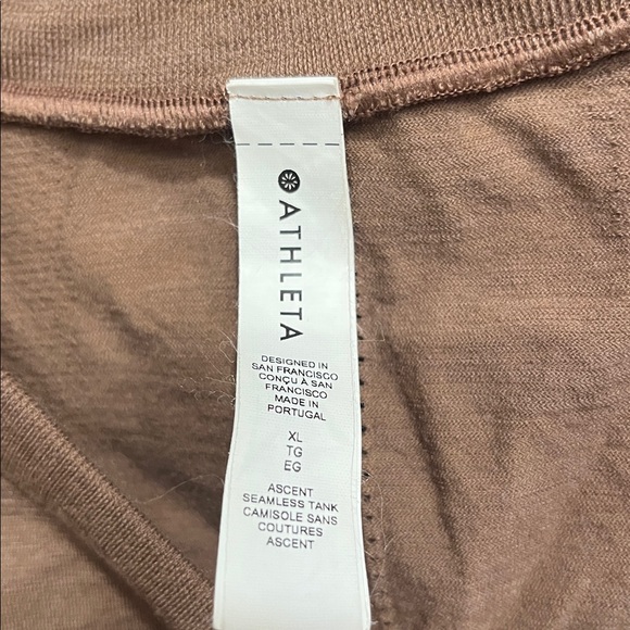 Athleta Ascent Seamless wool blend tank - Picture 2 of 7